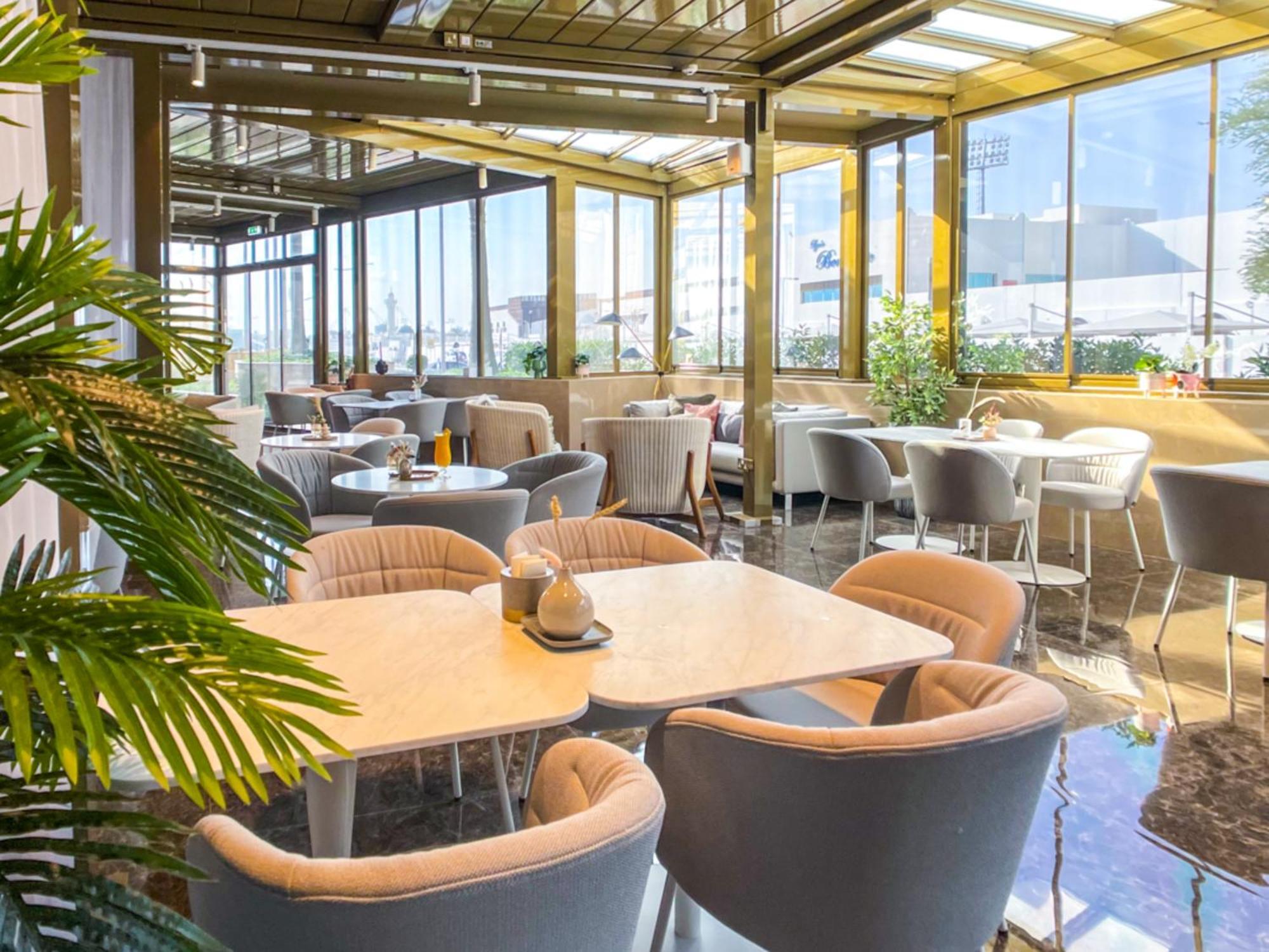 Voco West Bay By Ihg Hotel Doha