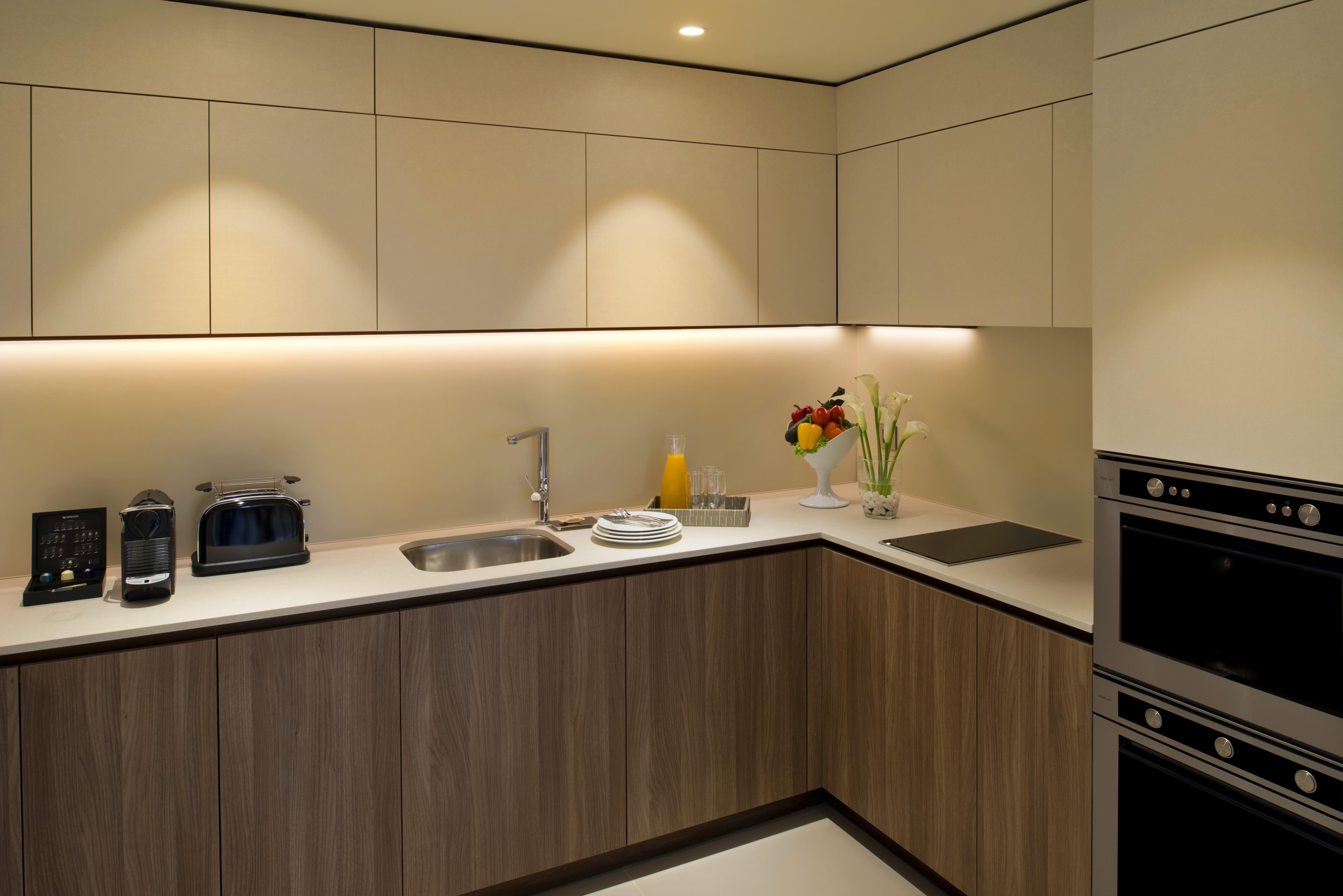 Hotel Voco Doha West Bay Suites By Ihg Doha